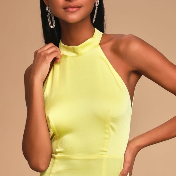 Lulus Perfect Polished Halter Dress in Yellow Sz. Small - Picture 3 of 17